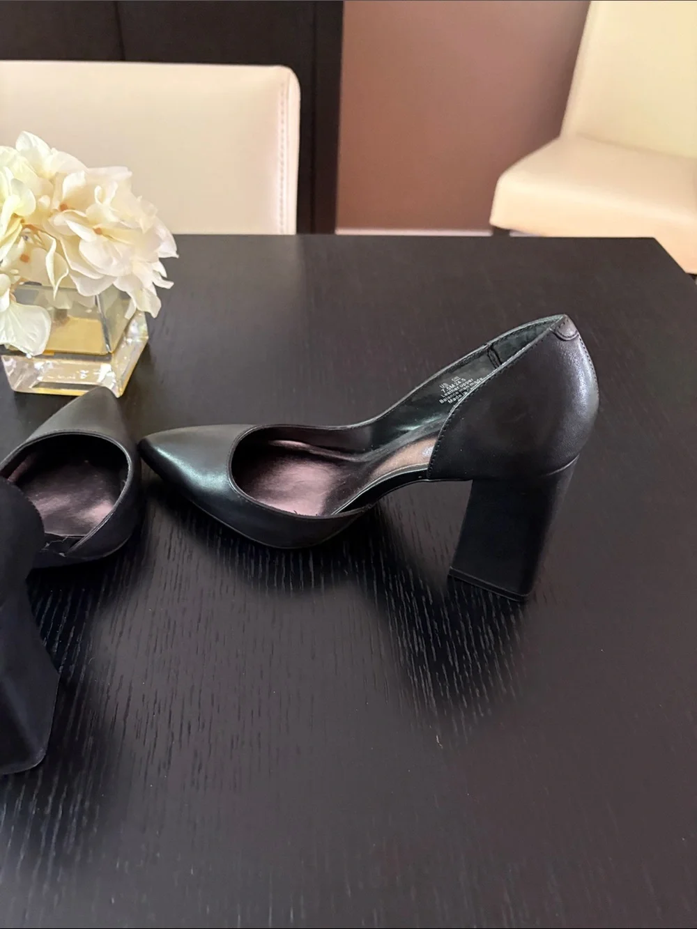 BLEECKER & BOND Pointed Toe Black Block Heel Pumps